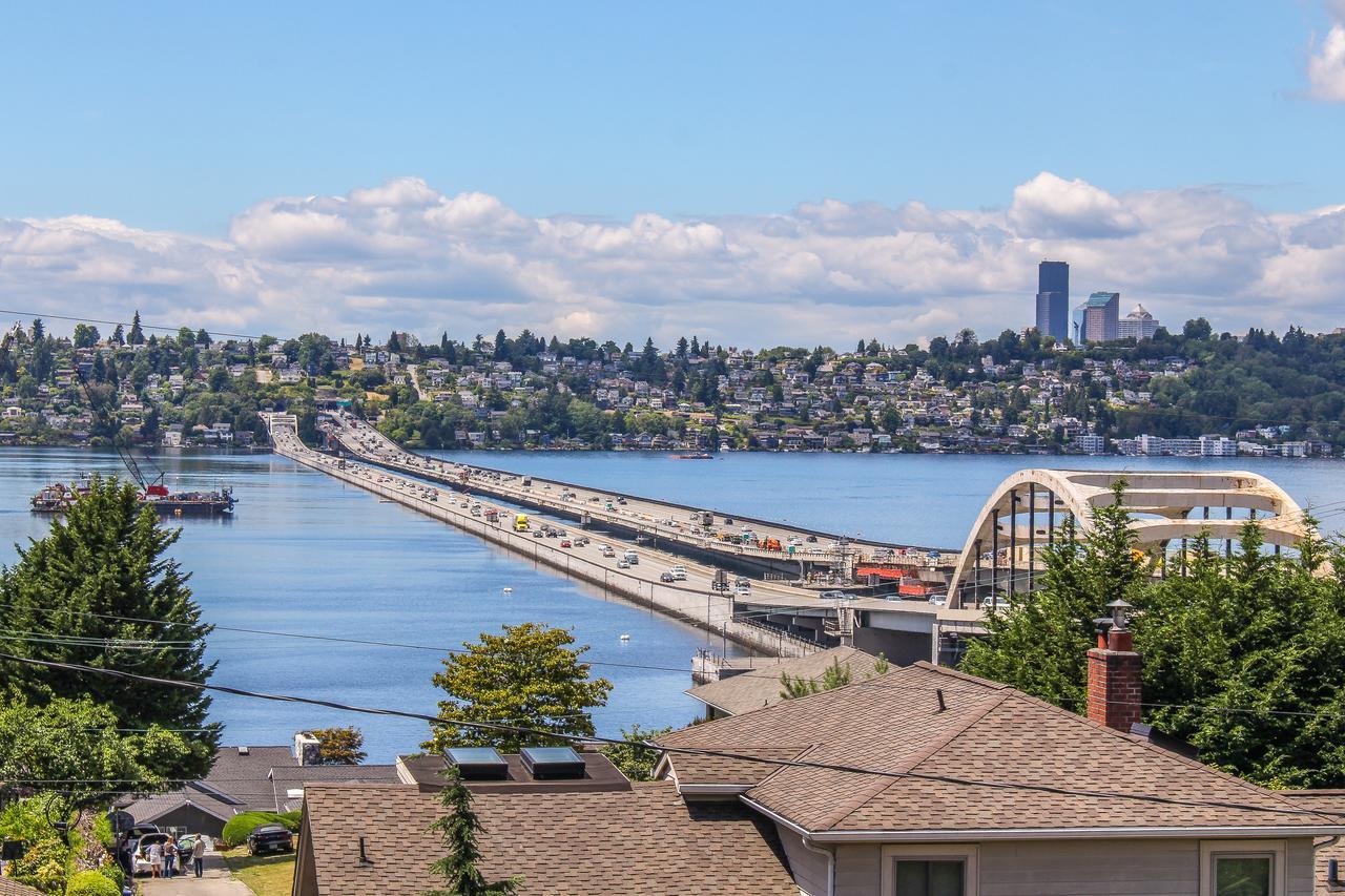 Blue Angels Room Mercer Island Bagian luar foto